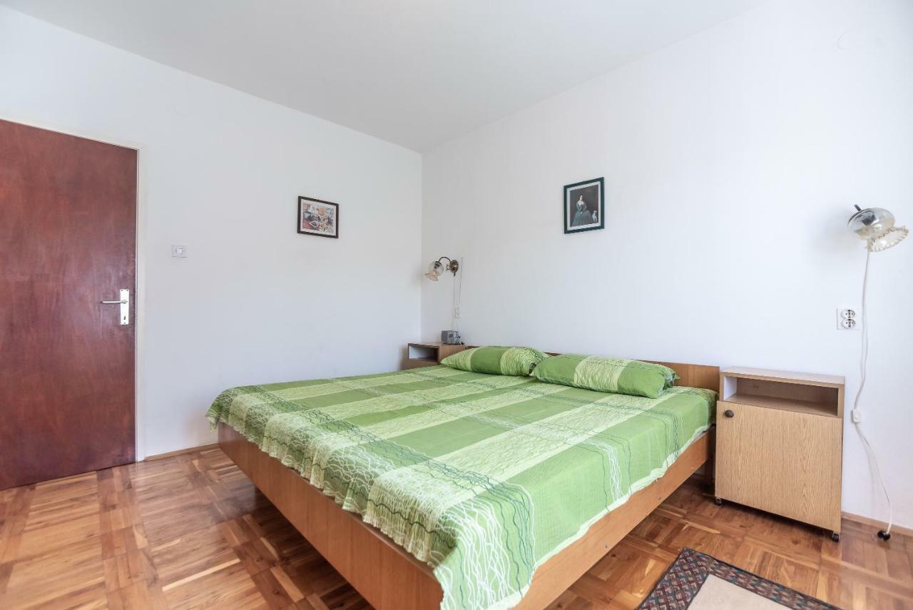 Kiwi Apartments Gornji Karin Extérieur photo
